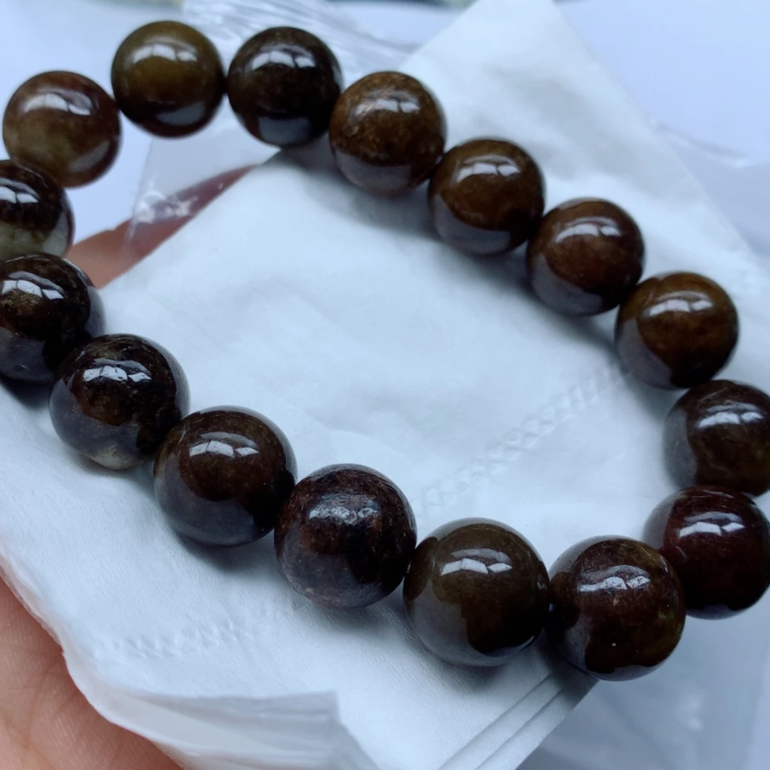 翡翠项链未镶嵌翡翠