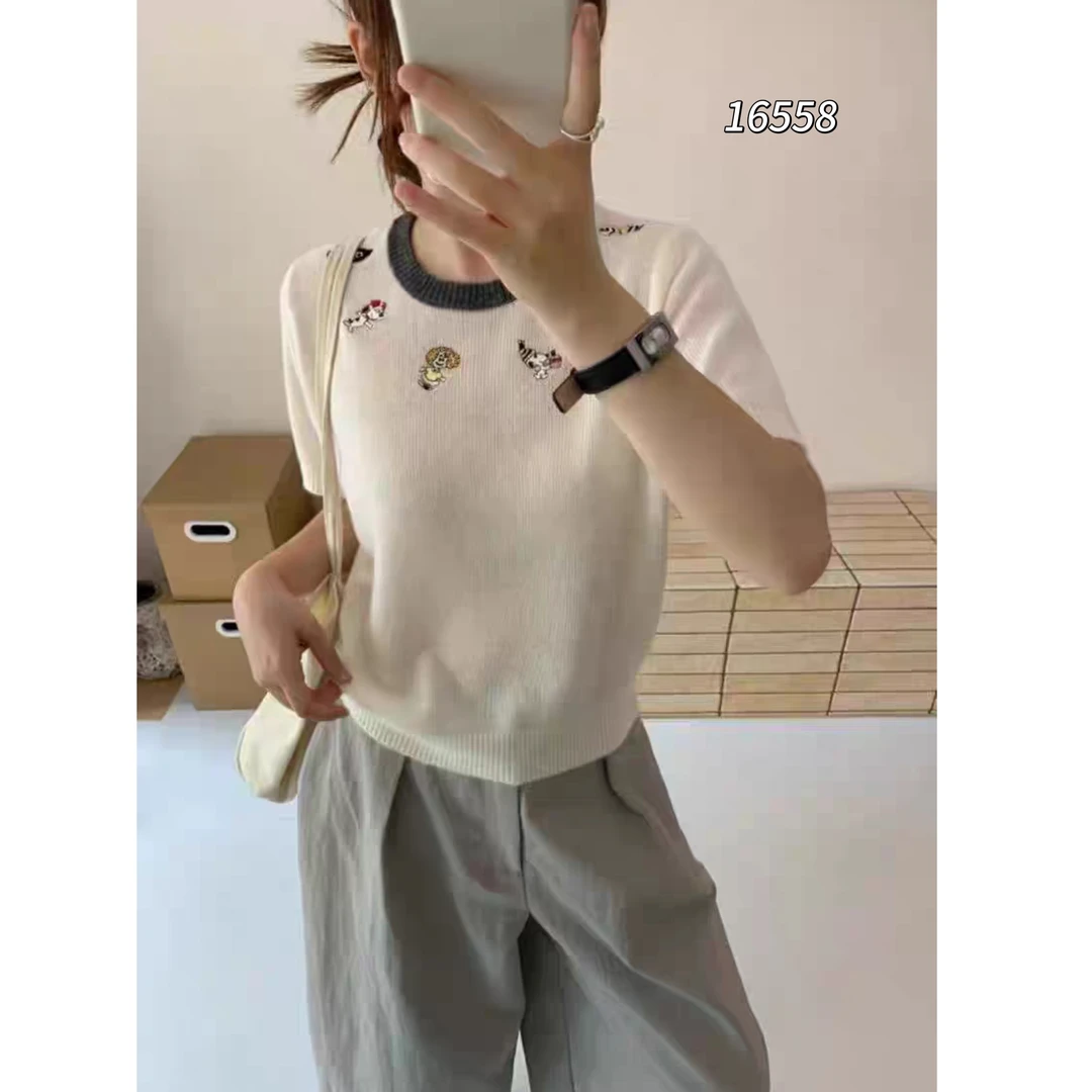 16558（部分无水洗唛，介意慎拍）SANFAN新款领口刺绣针织短袖