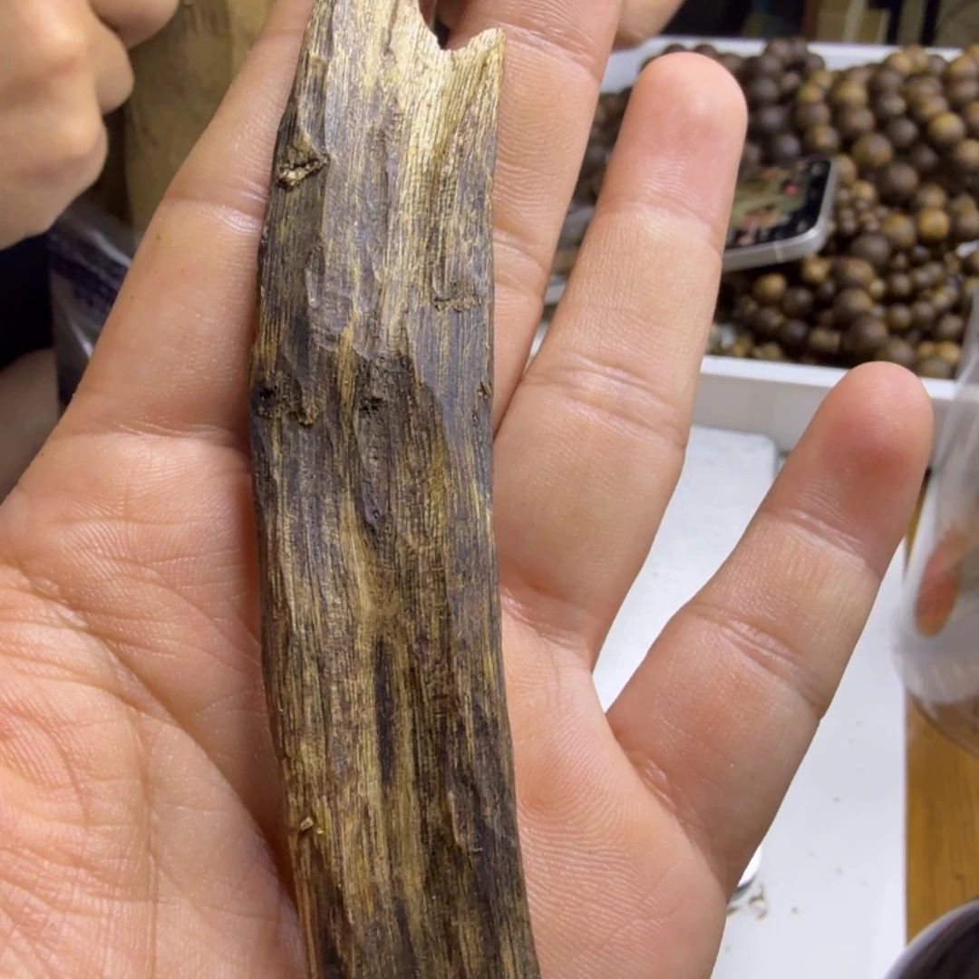 沉香沉香碎屑老白棋