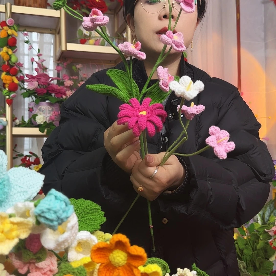 手工钩织设计花束