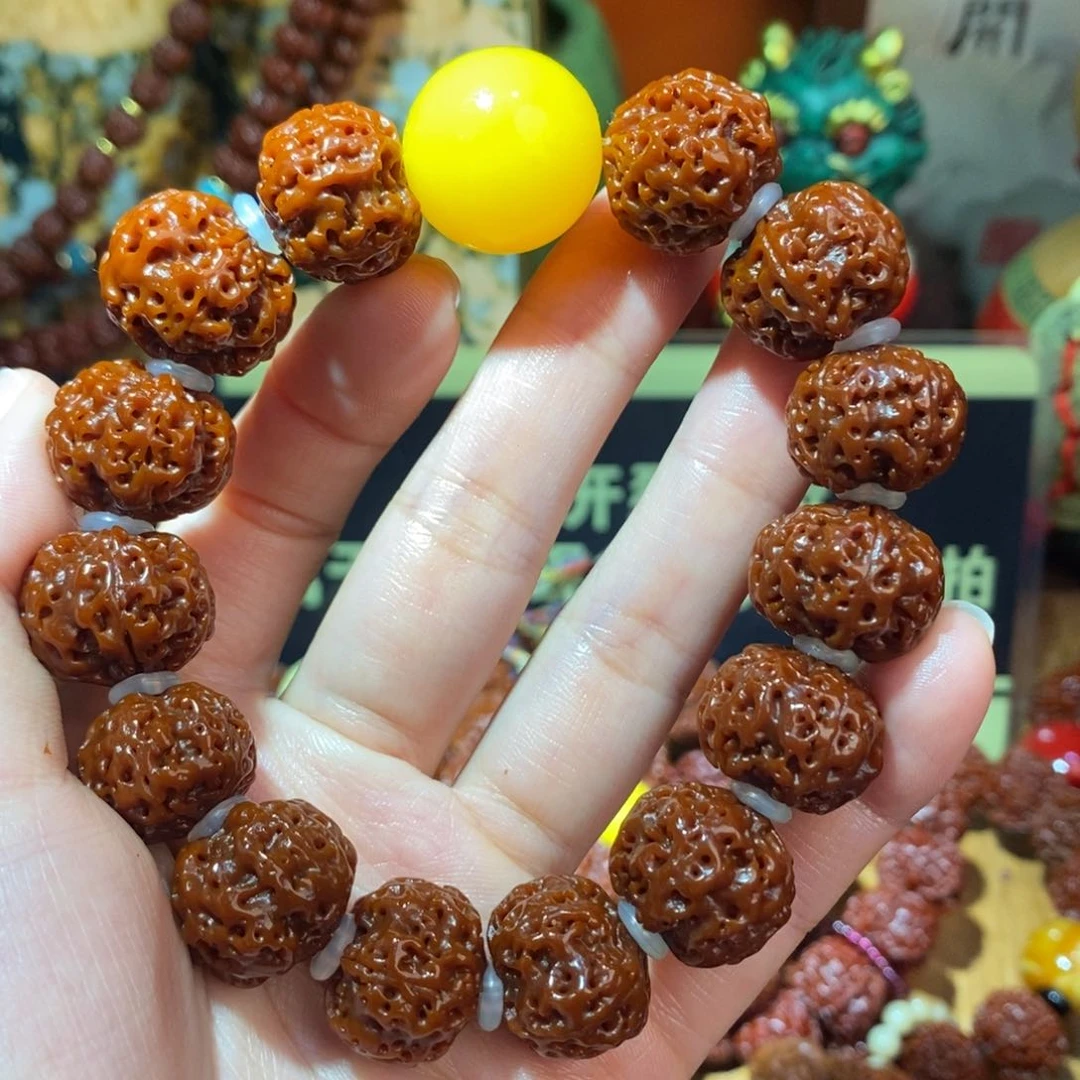 金刚菩提手串517黄玉化。