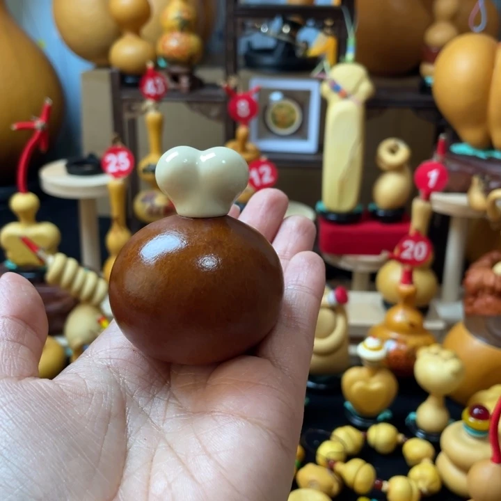 简****我要努力了好喜欢的我现在