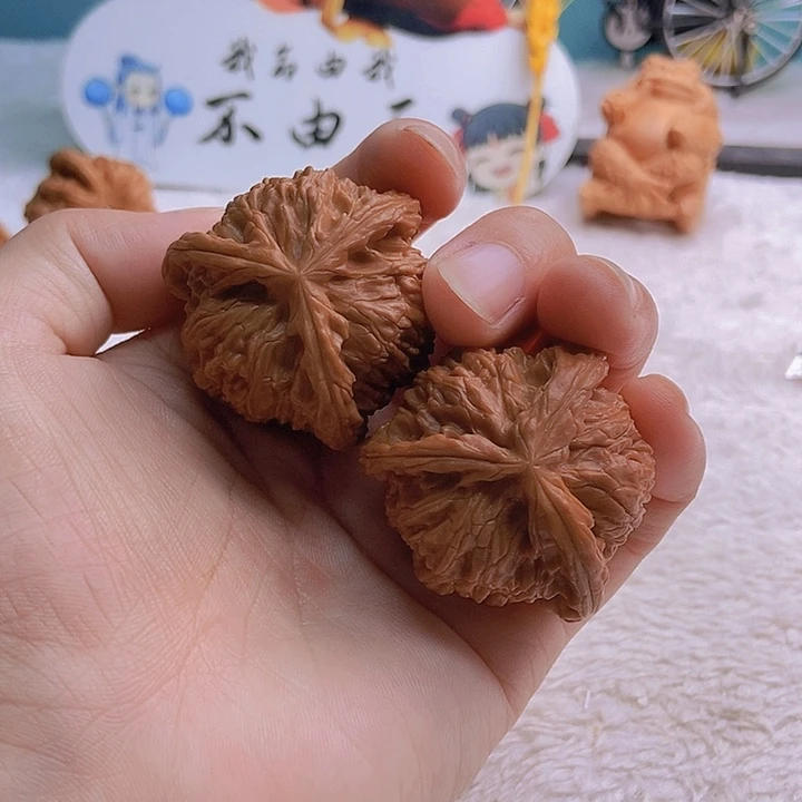 把件文玩核桃添*三棱