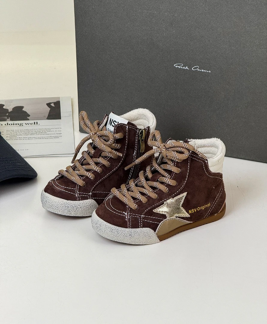 儿童软皮复古做旧高帮星星板鞋2025新款男女童软底儿童靴二棉加绒