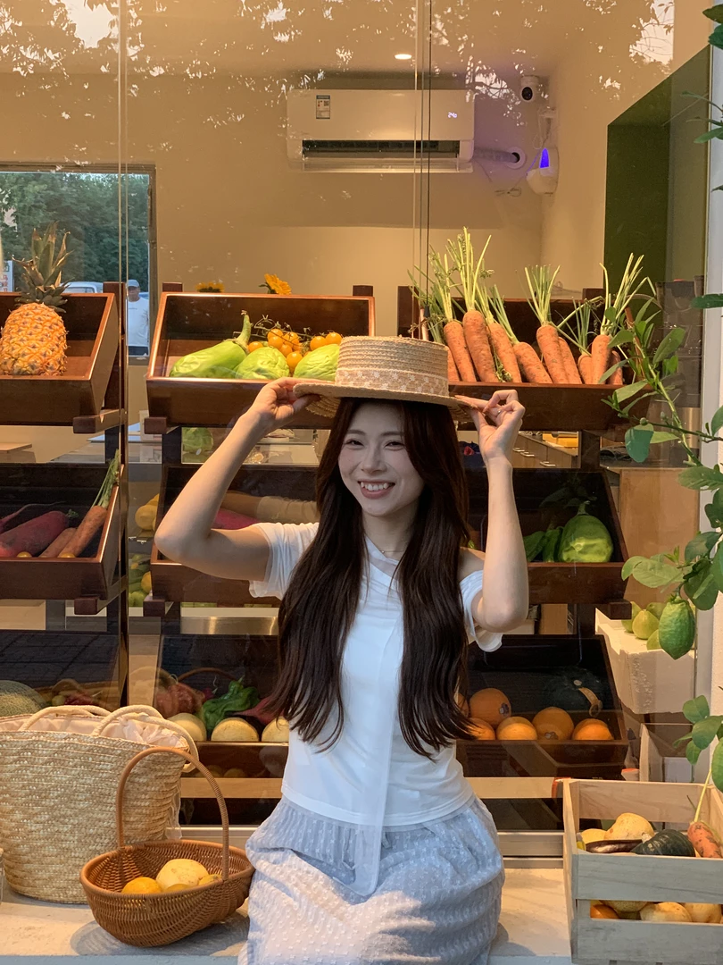 『李木木』夏款上新~~网纱拼接短袖  8057