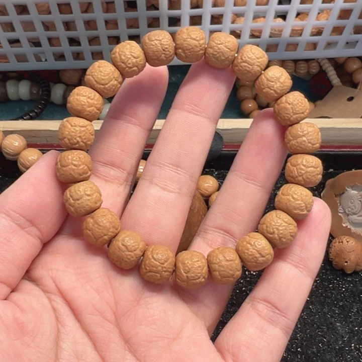 10左右饕餮手串单圈