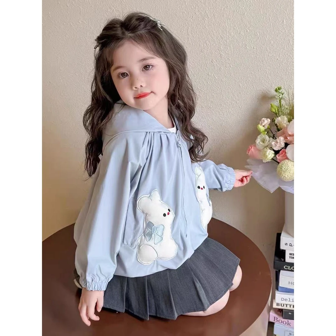 女童外套秋装2025年新款洋气小女孩衣服女宝宝连帽防风上衣春秋季