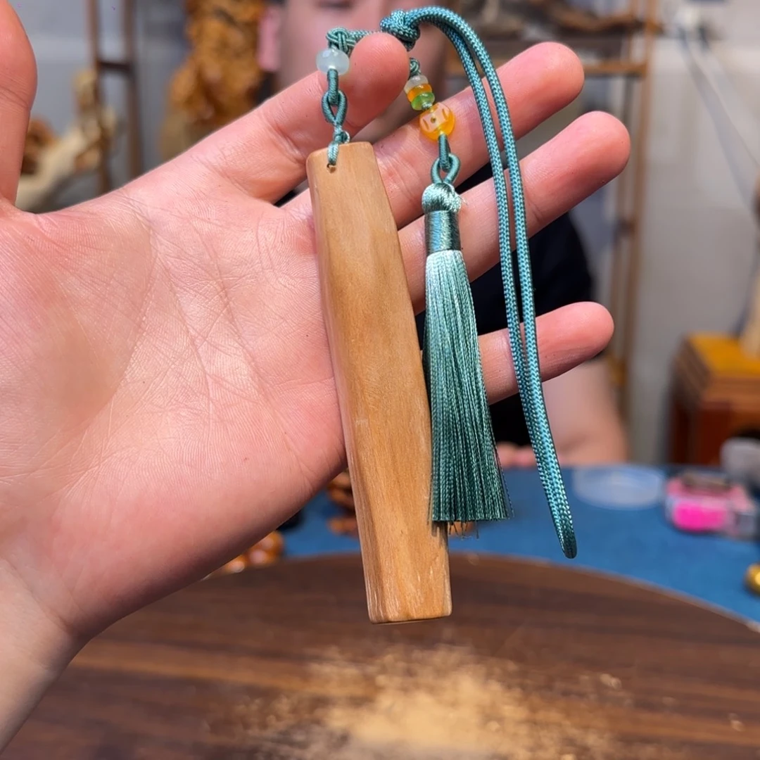 柏木（崖柏）把件关注起来