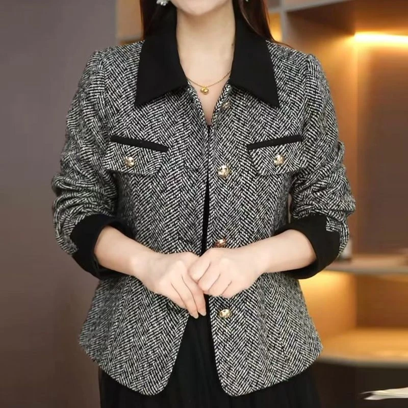 秋装短款小香风外套女2025新款爆款上衣中年妈妈春秋上衣高贵夹克
