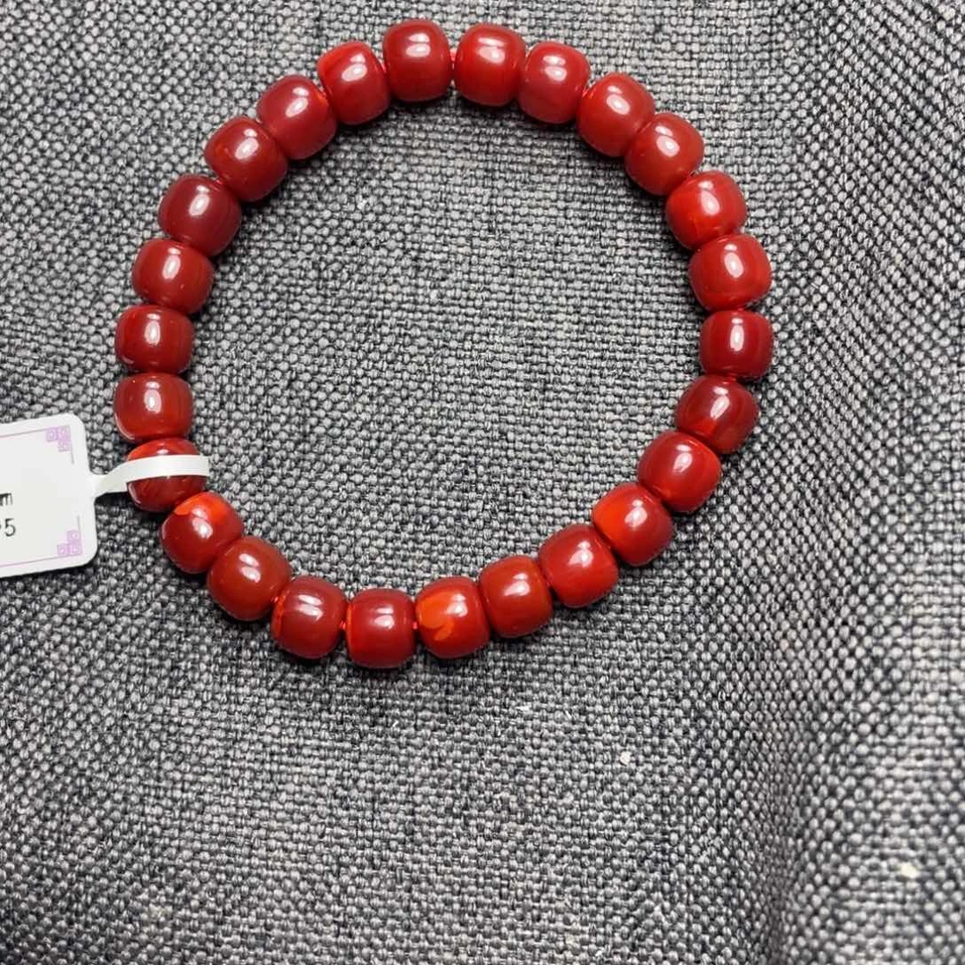 未镶嵌手串南红玛瑙布*