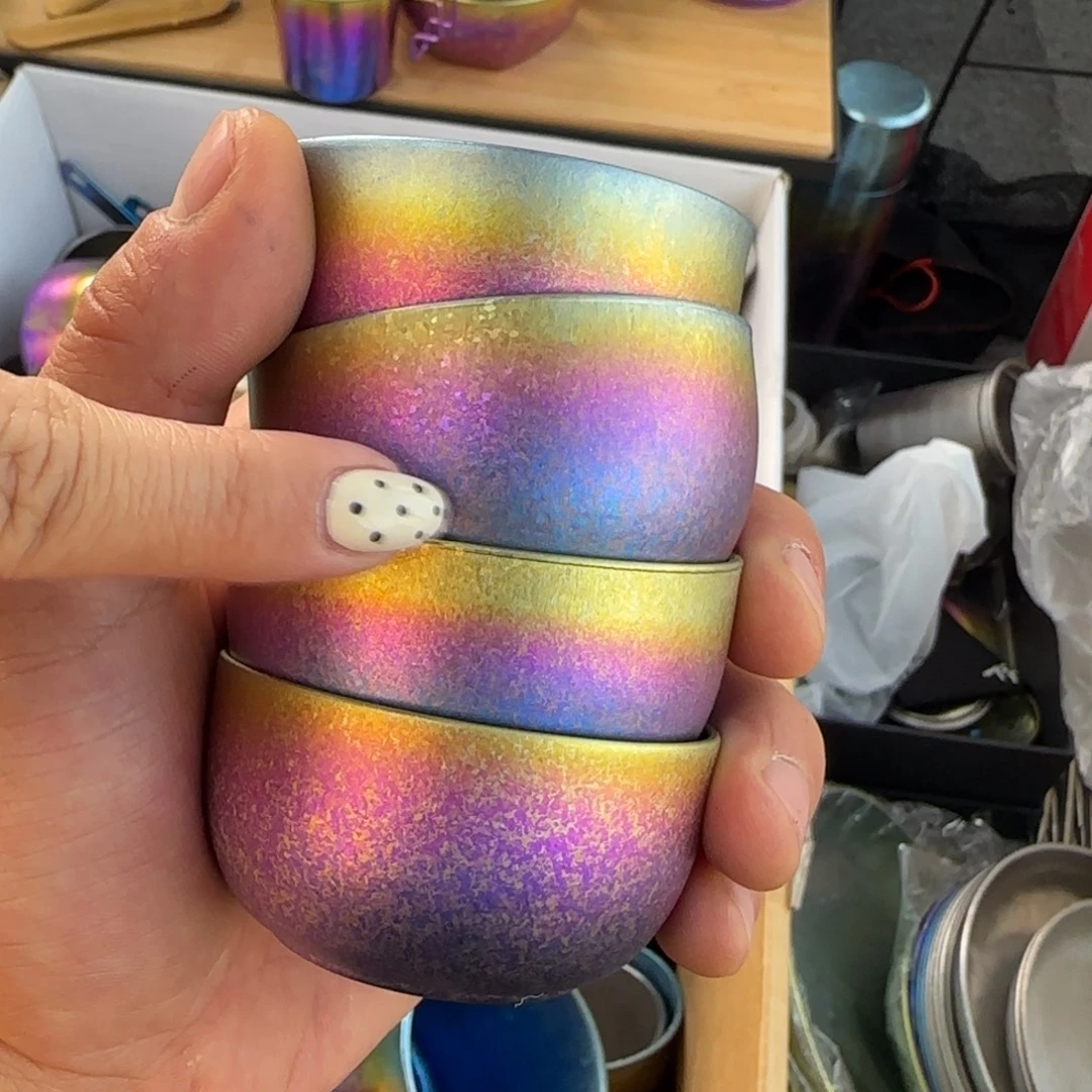 金属四个炫彩茶碗微瑕