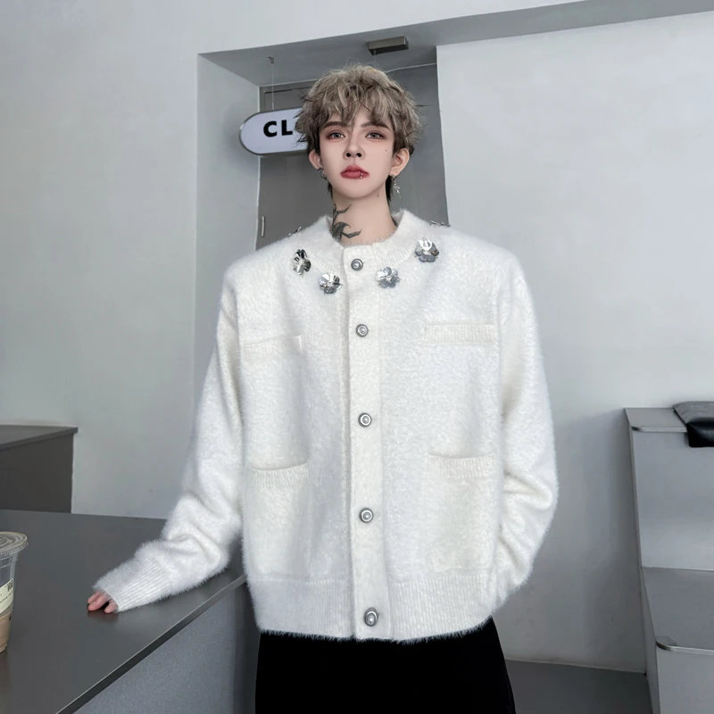 秋冬韩国圆领针织开衫外套男小众金属钉花慵懒风水貂毛绒垫肩毛衣