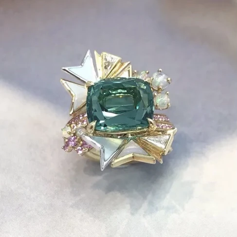 【绿光精灵】18K金湖水蓝碧玺戒指