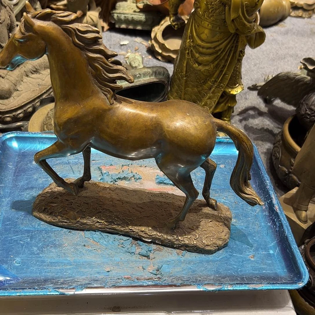 心**却微瑕疵黄铜摆件工艺品