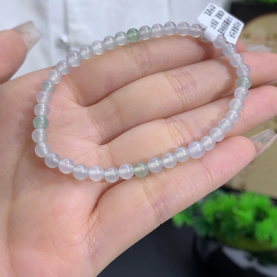 翡翠颈饰未镶嵌卡4.3冰胶手串