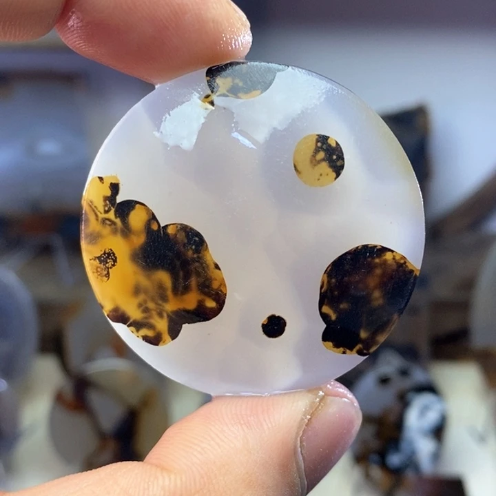 玛瑙/玉髓颈饰未镶嵌