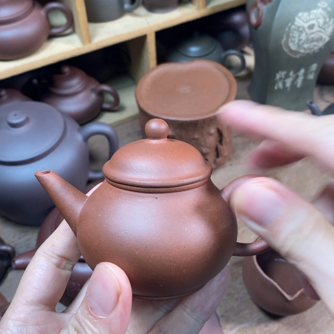 紫砂茶壶100cc半手芭乐