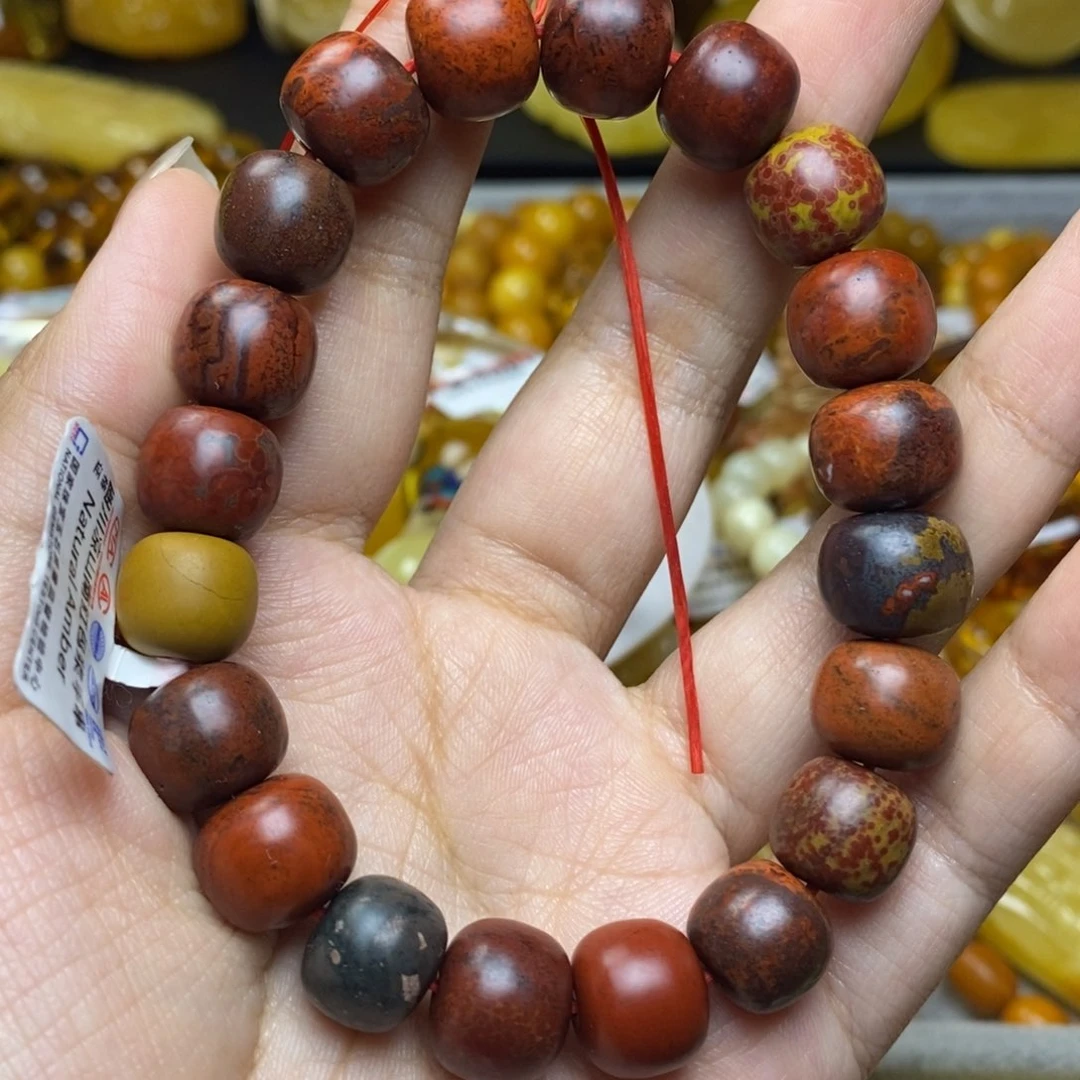 未镶嵌琥珀珠宝奇石