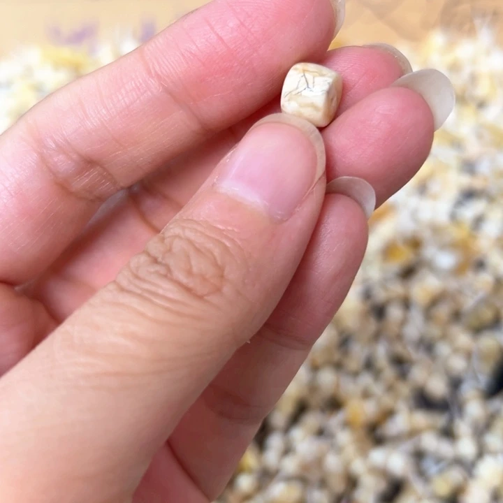 裸石蜜蜡未镶嵌8.2mm一个