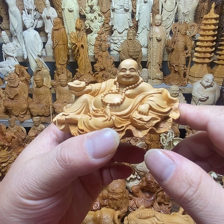 柏木（崖柏）弥勒佛