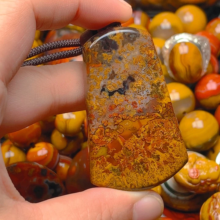 玛瑙/玉髓未镶嵌项链