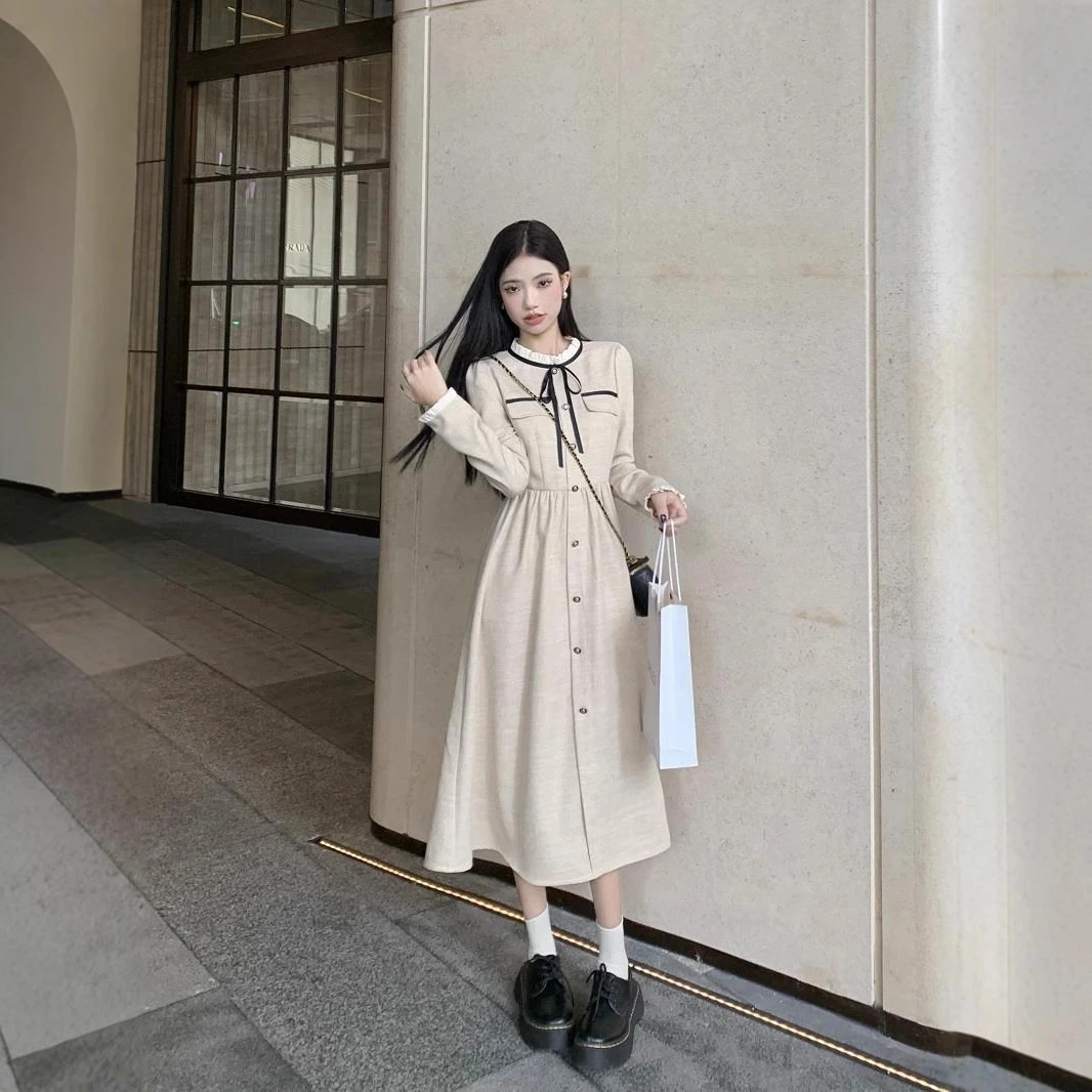 小香风连衣裙女秋冬新款名媛气质收腰修身显瘦中长款系带长袖