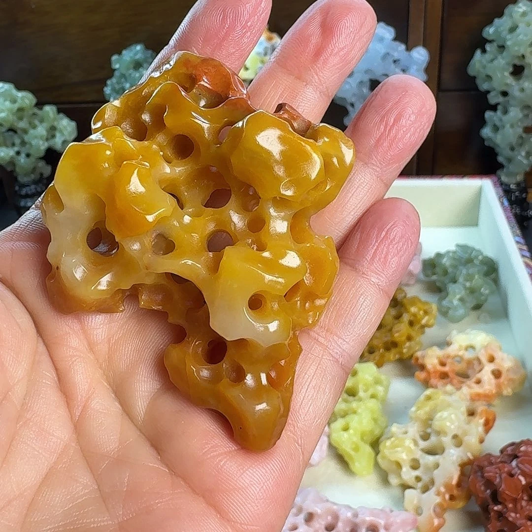 老挝石老挝石山子