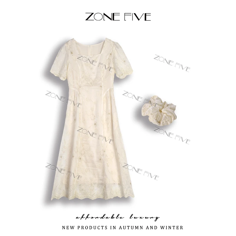 【zonefive】2025夏新款优雅方领重工绣花显瘦高级法式气质连衣裙