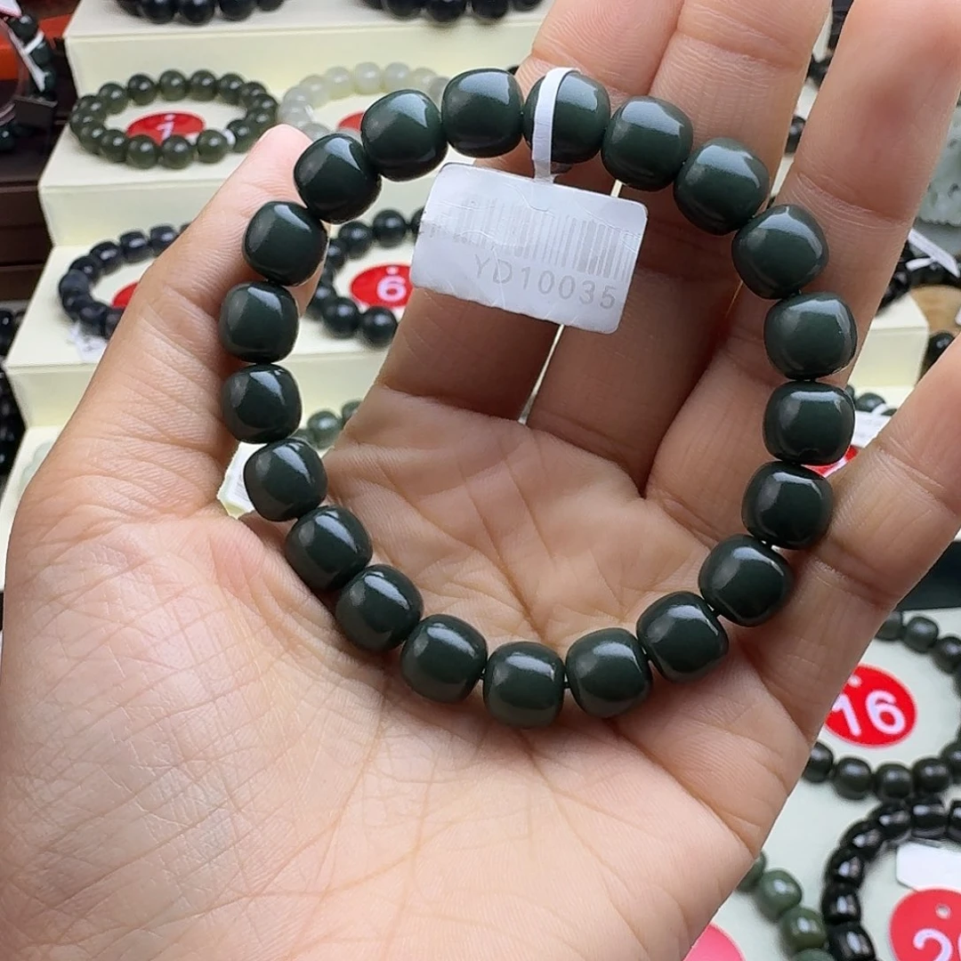 和田玉未镶嵌手串