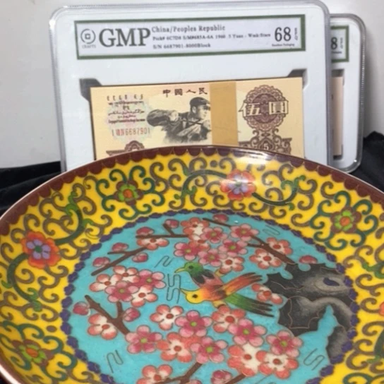 盘花瓶摆件创意产业