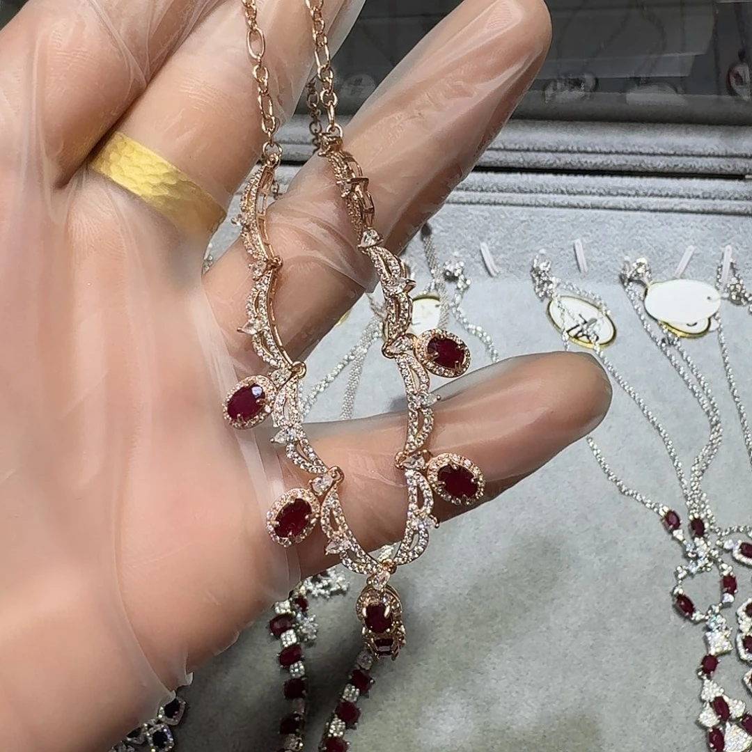 D***c颈饰紫晶未镶嵌红