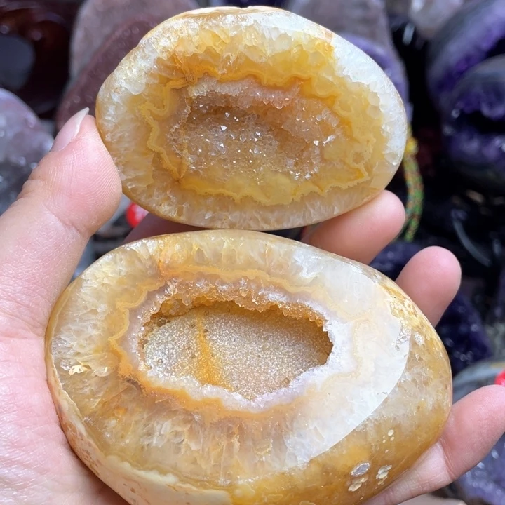 水晶摆件未镶嵌捡漏