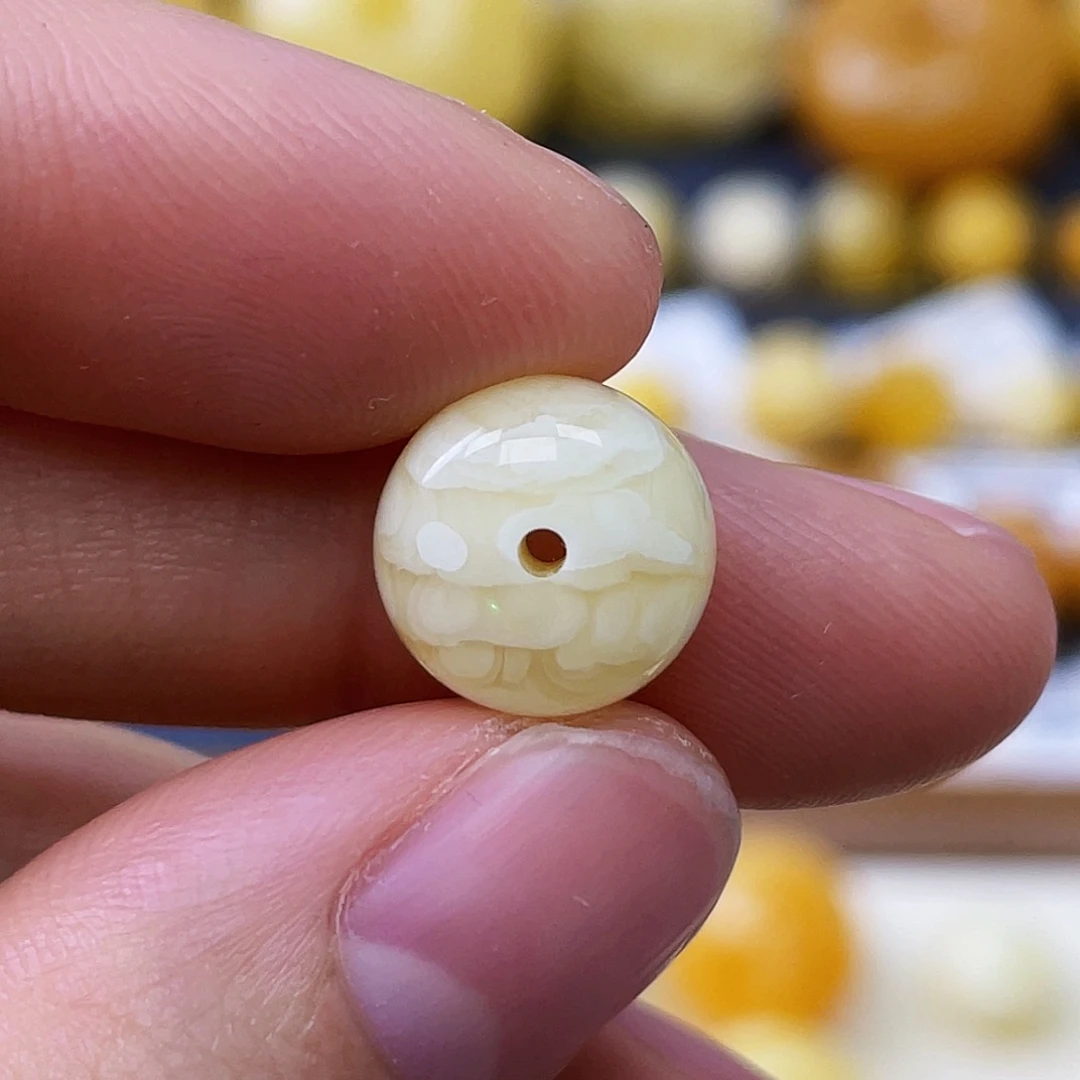 蜜蜡未镶嵌珠宝奇石11*7.6mm浓蜡虎皮妖花墩子 福利款