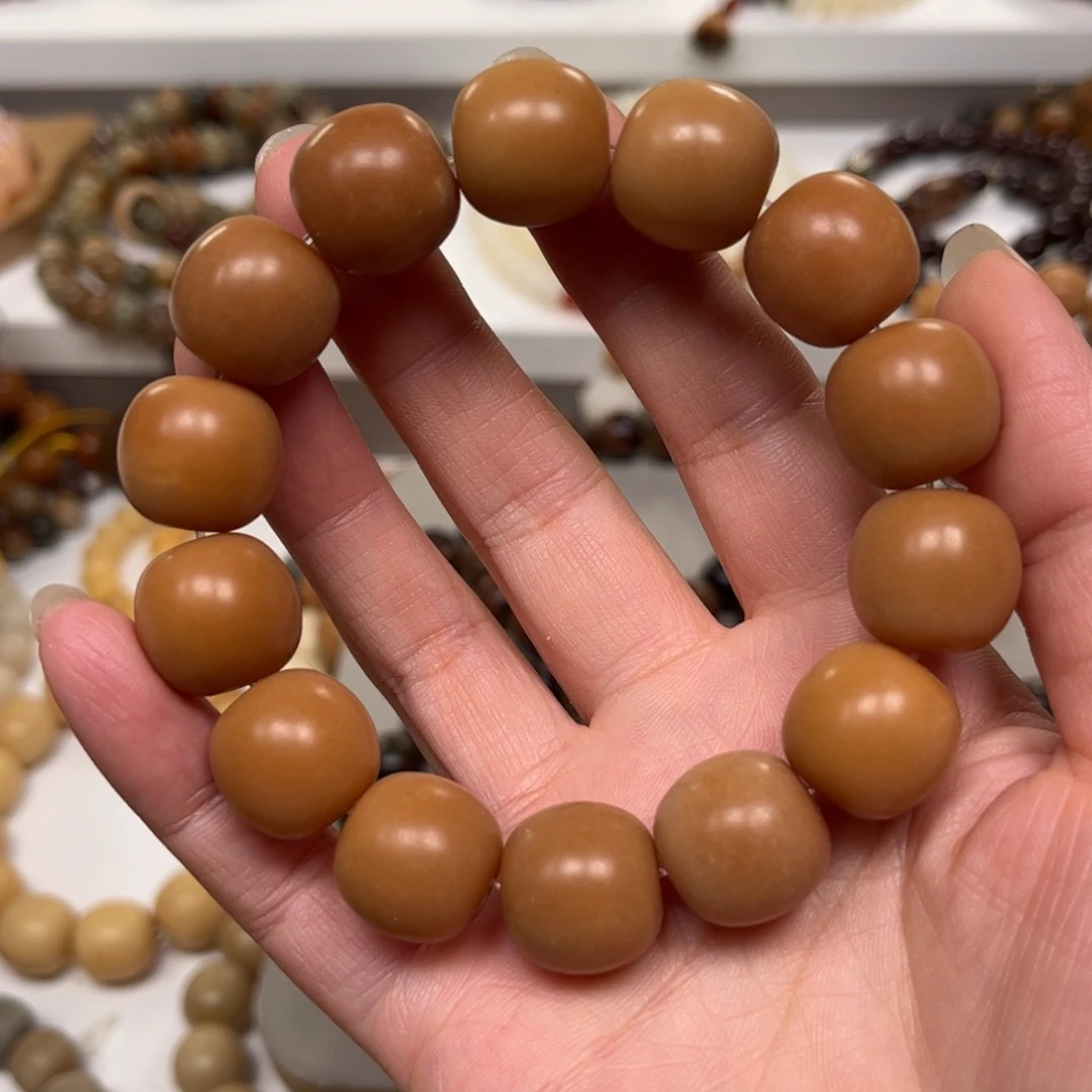 墨***言白玉菩提吊坠补差价4