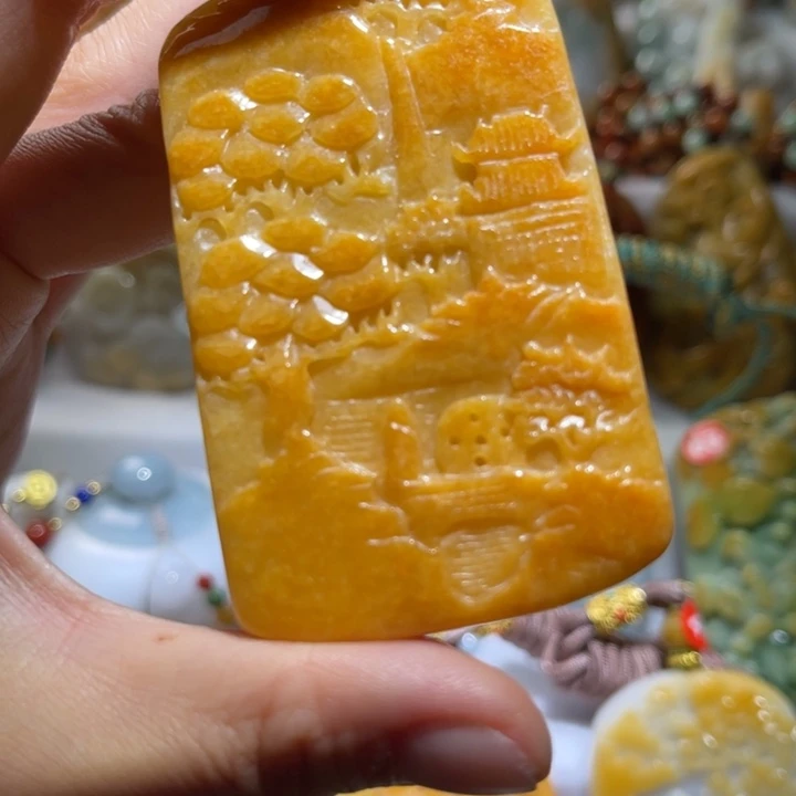吊坠(不含链)未镶嵌翡翠