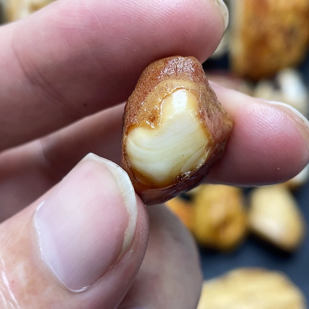 定制琥珀未镶嵌定制