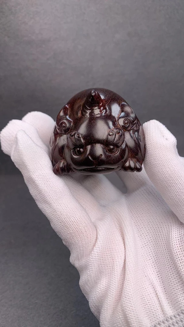 木雕手把件小叶紫檀琴料谛听盘玩好物高油密木雕工艺品礼物盘它