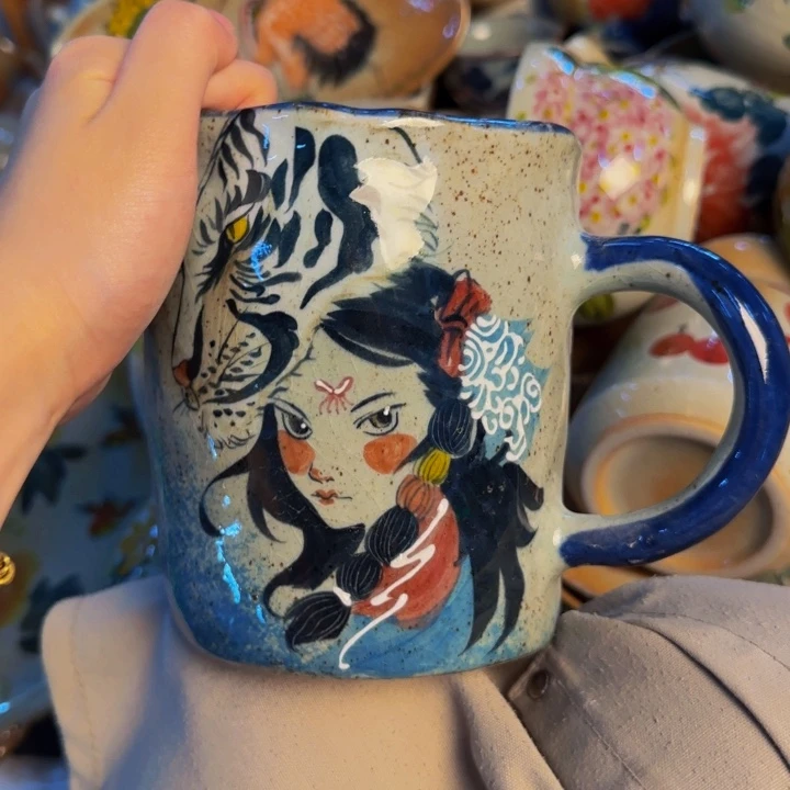 瓷片手工手绘细微不一样