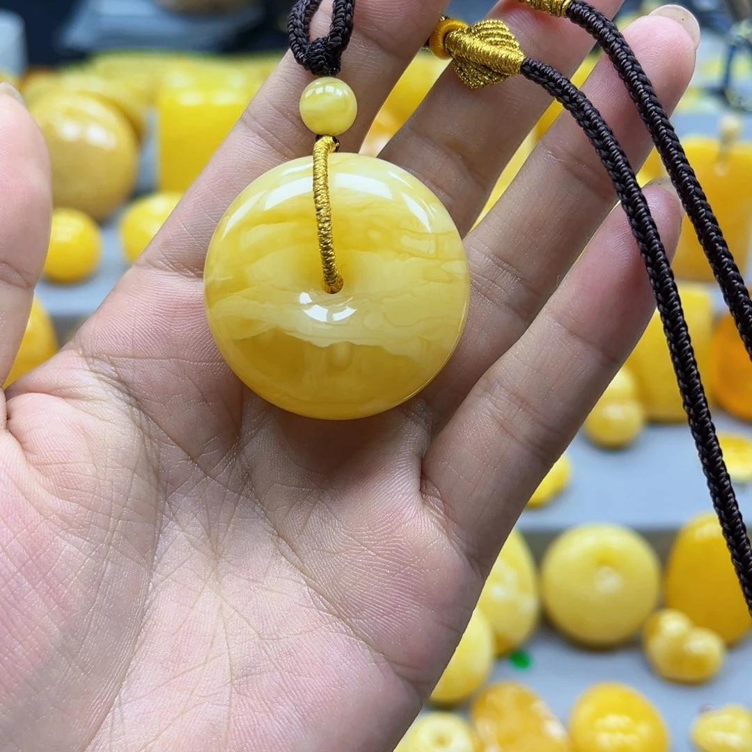 未镶嵌蜜蜡珠宝奇石
