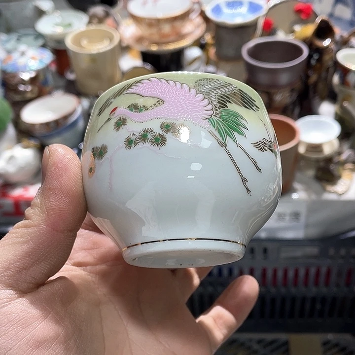 瓷片在你身边的人是你自己