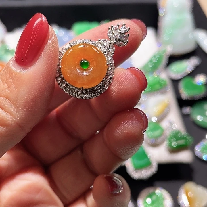 翡翠银S925镶嵌颈饰