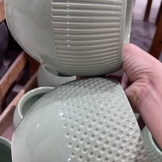 多肉绿植陶瓷花盆9.9包邮，有孔