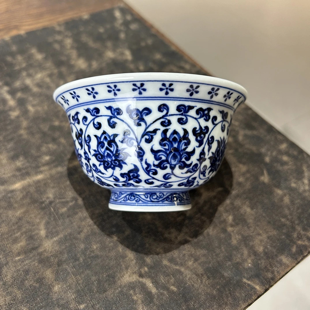 青慧坊窑全手工手绘仿永乐缠枝莲压手杯主人杯