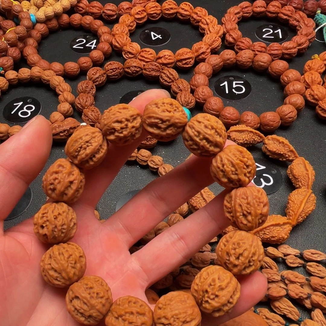 @***！文玩核桃吊坠京八