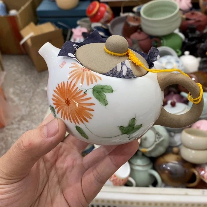 陶瓷艺术品及陶瓷制品