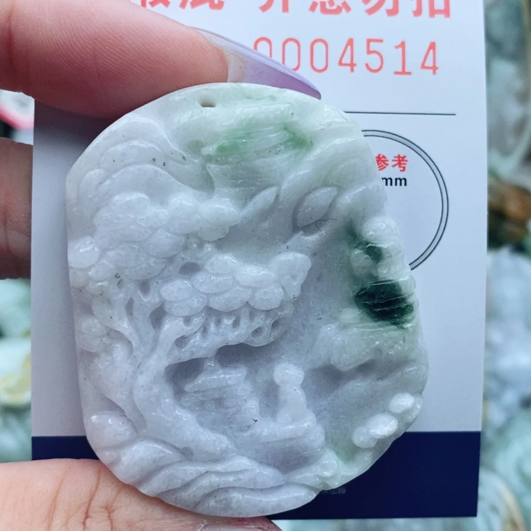 吊坠(不含链)未镶嵌翡翠