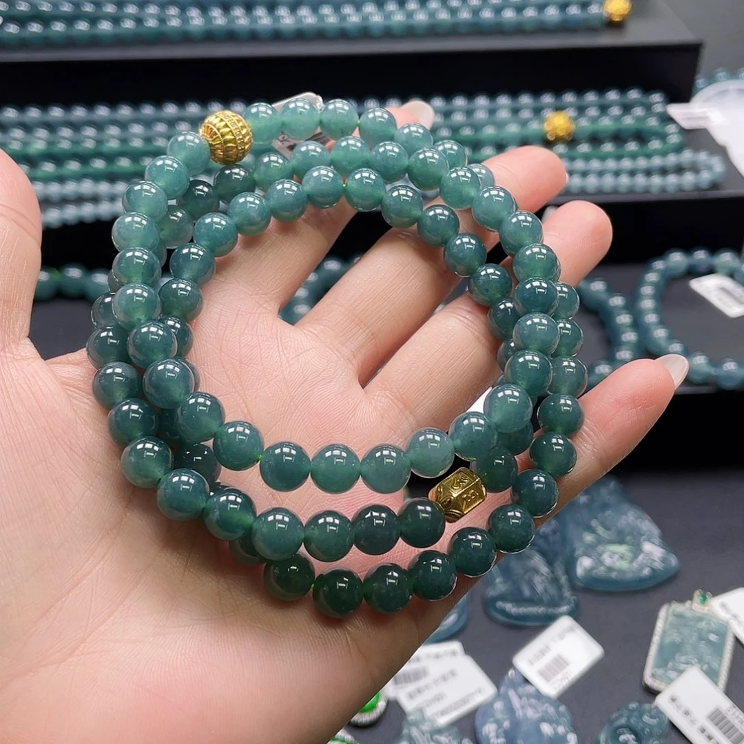 翡翠未镶嵌颈饰卡8