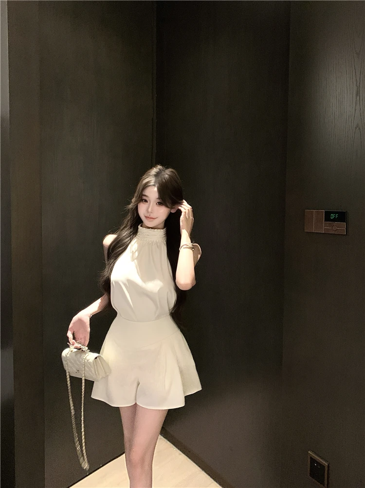 夏季名媛甜辣妹小香风外穿气质无袖上衣+高腰a字收腰显瘦短裤