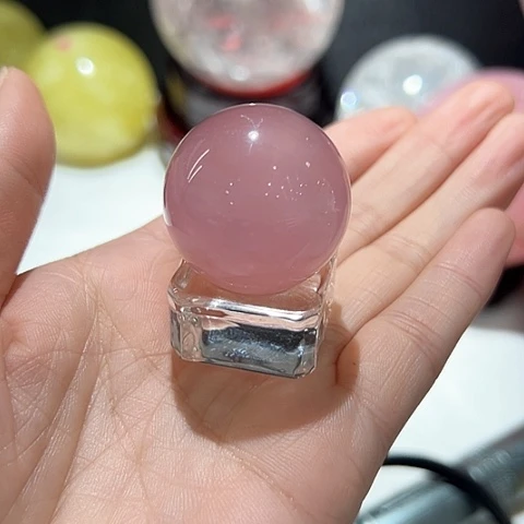 水晶水晶球摆件未镶嵌燕**飞