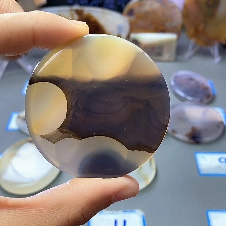 玛瑙/玉髓未镶嵌珠宝半成品